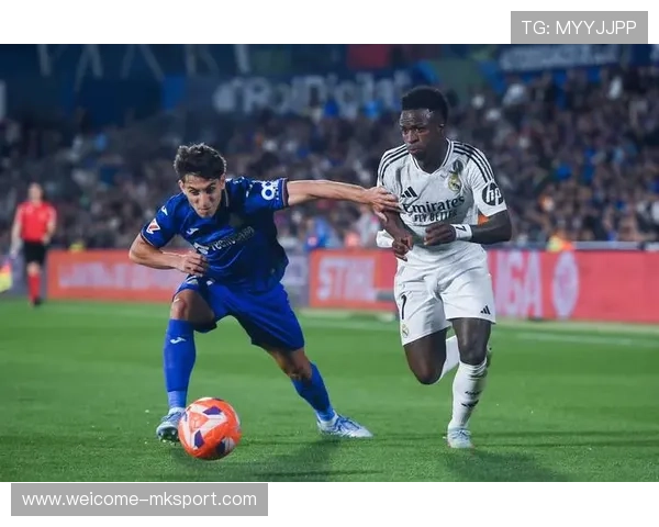 皇马若能在赛季中段实现战术革新，仍有翻盘机会