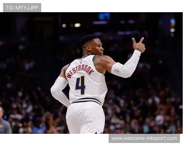 底薪威少连续三场20+，再次展现出色表现，威少今年薪资