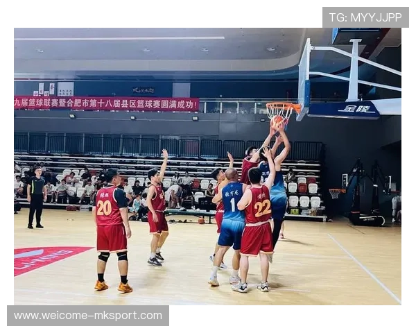 球员在关键战中表现冷静成为胜负分水岭，关键球员篮球